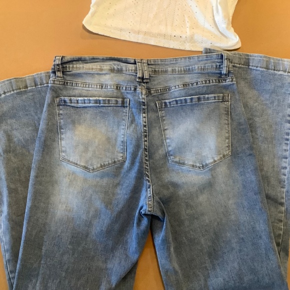 Wide leg jeans - Picture 8 of 13